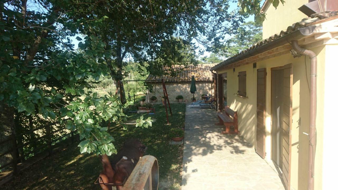 Agriturismo "Le Piagge" Castelplanio Eksteriør bilde
